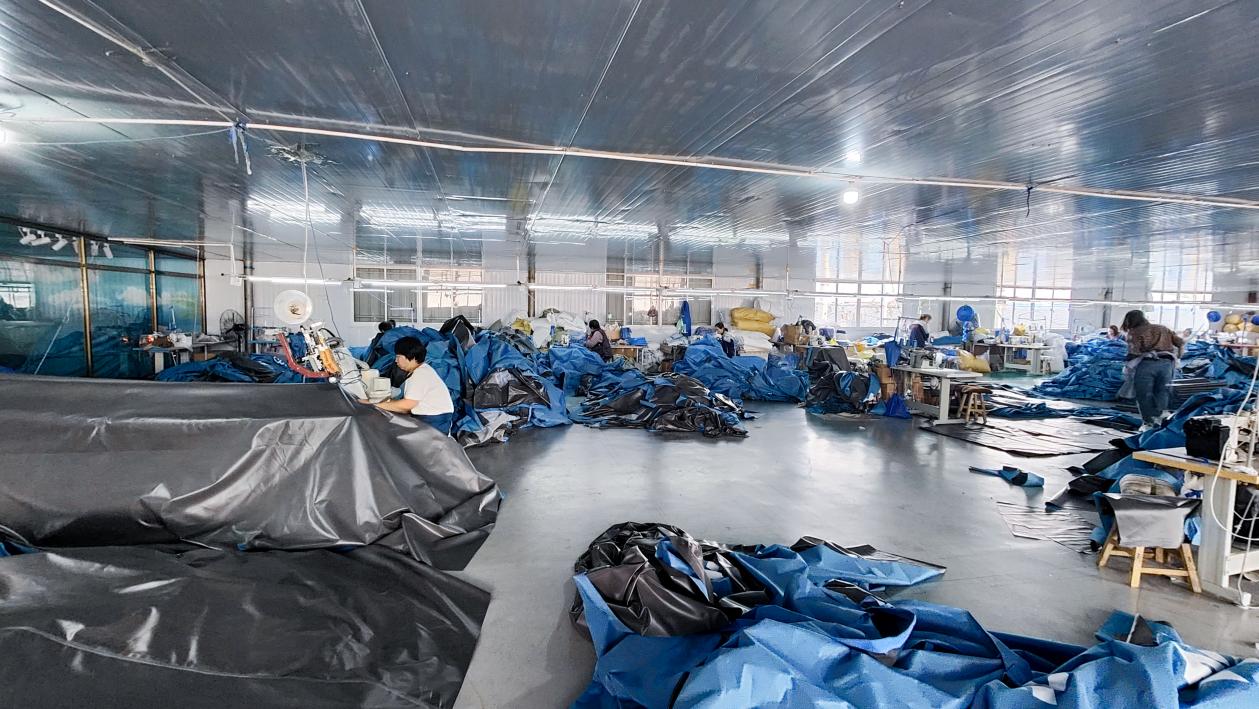 Produk Luar Ruangan Tangshan Pengcheng Melihat Meningkatnya Pesanan Ekspor, Memperdalam Kehadiran Pasar Global untuk Menampilkan Kekuatan 